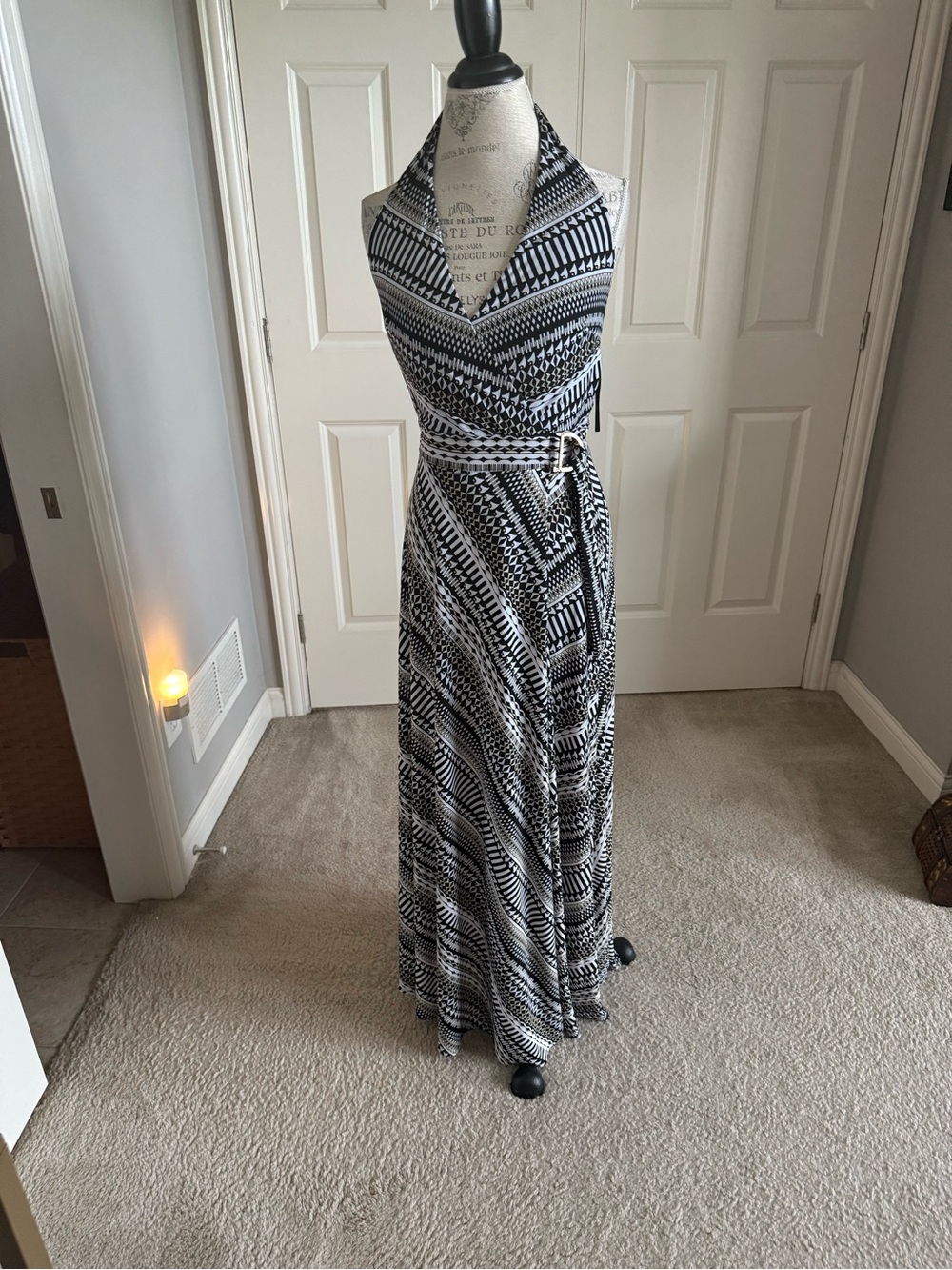 White House Black Market Maxi dress